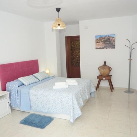 Habitacion Grande Con Terraza Privada, Malaga Centro Buitenkant foto