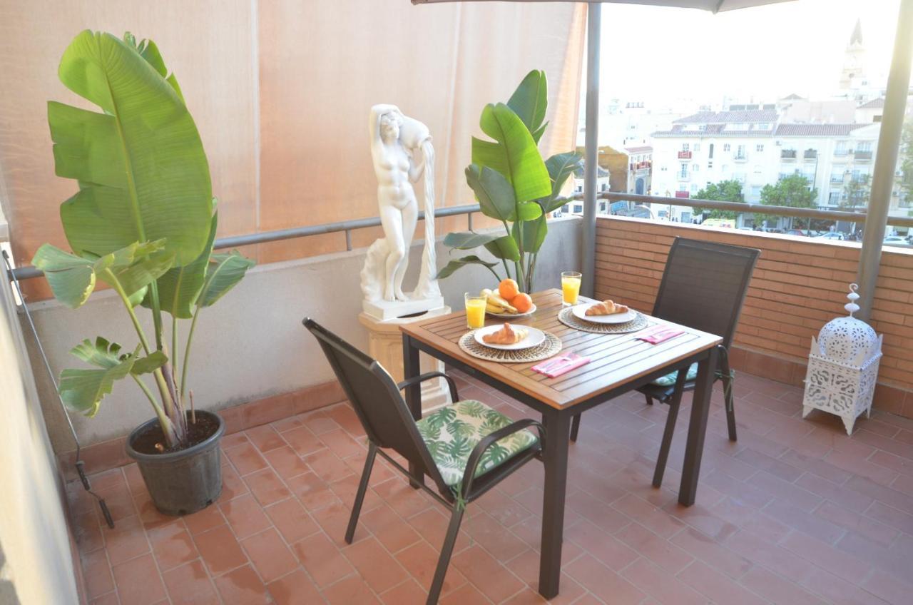 Habitacion Grande Con Terraza Privada, Malaga Centro Buitenkant foto