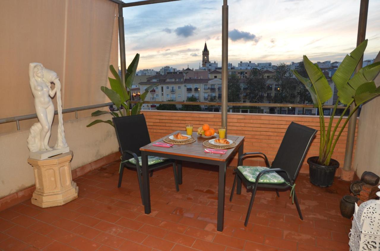 Habitacion Grande Con Terraza Privada, Malaga Centro Buitenkant foto