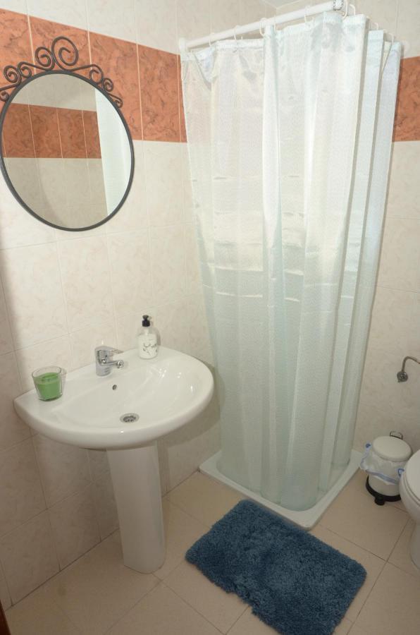 Habitacion Grande Con Terraza Privada, Malaga Centro Buitenkant foto