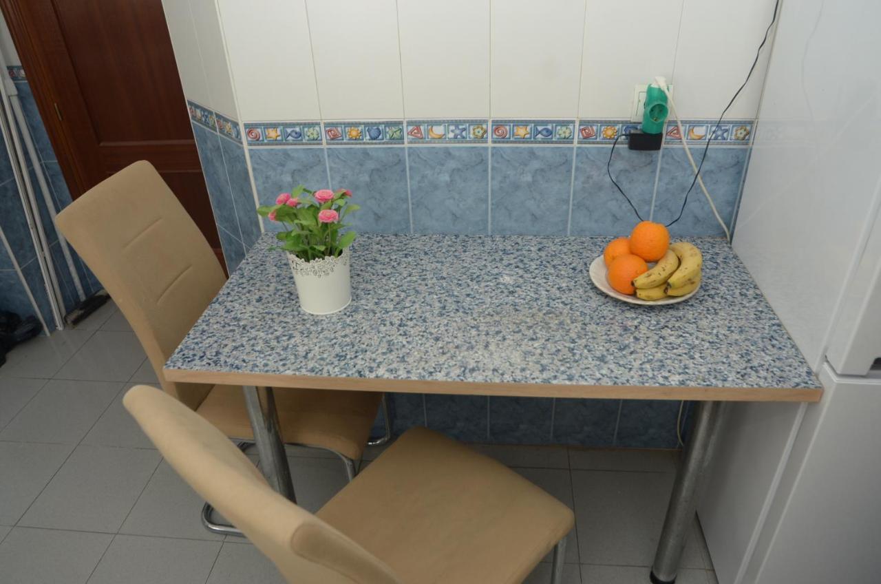 Habitacion Grande Con Terraza Privada, Malaga Centro Buitenkant foto